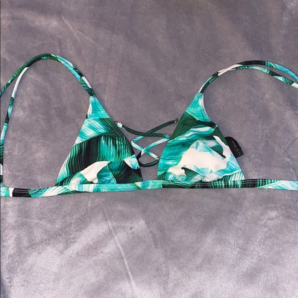 Pacsun swimsuit top - Picture 1 of 3